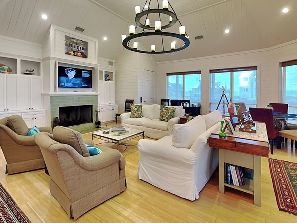 House (3 Bedrooms) | Front of property - The Beachside Villa by Ryson Vacation Rentals (Galveston)