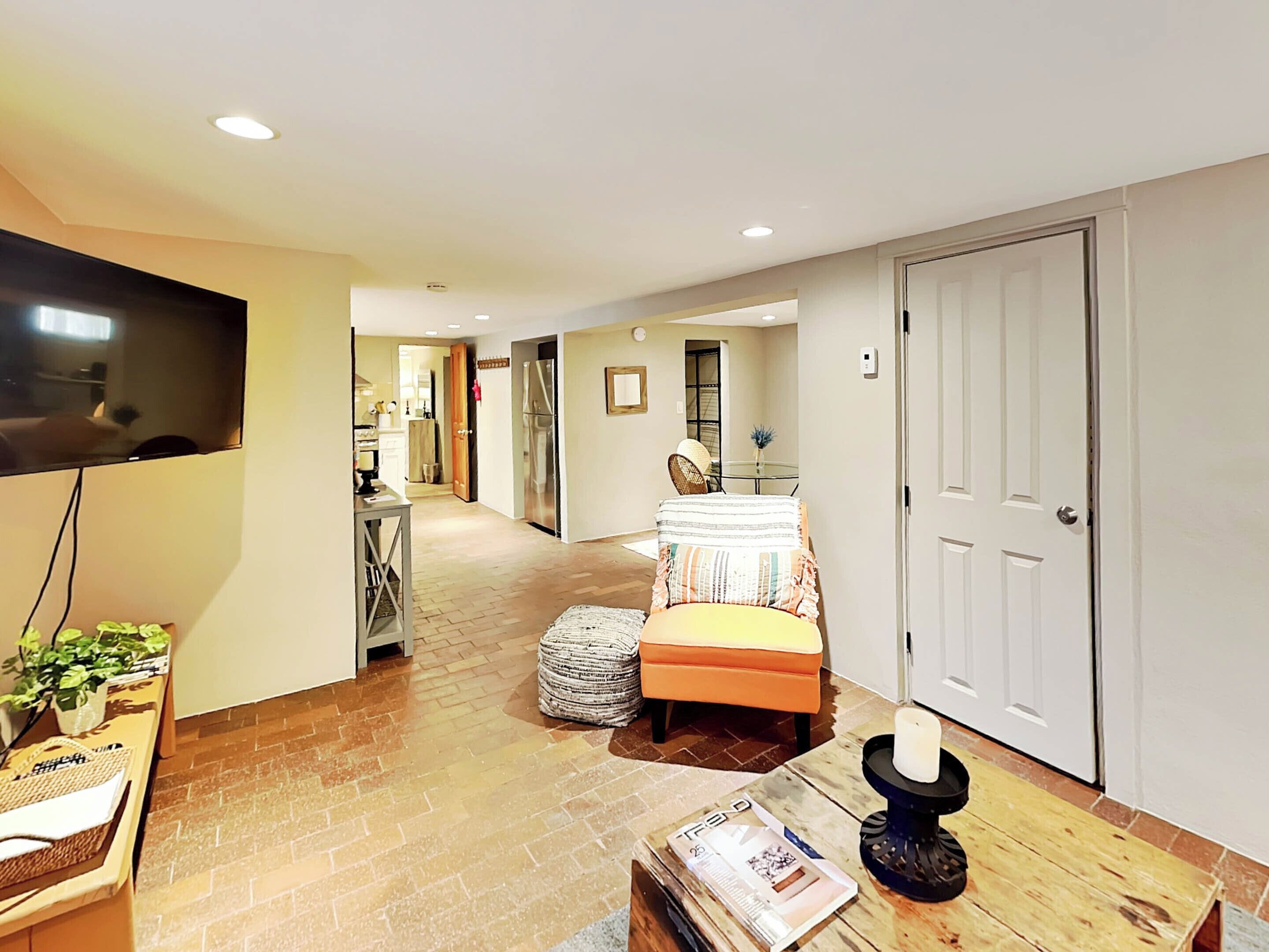 Condo (1 Bedroom) | Property amenity