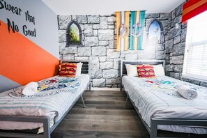 6 Schlafzimmer, Bügeleisen/Bügelbrett, kostenloses WLAN, Bettwäsche