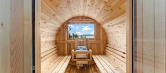 Lake Front Themed Kids Dream HotTub Sauna & Pools