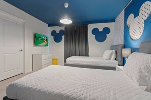 10 chambres, fer et planche à repasser, lit parapluie, Wi-Fi