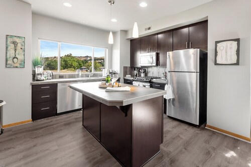 Looking for a serene retreat with all the comforts of home? 