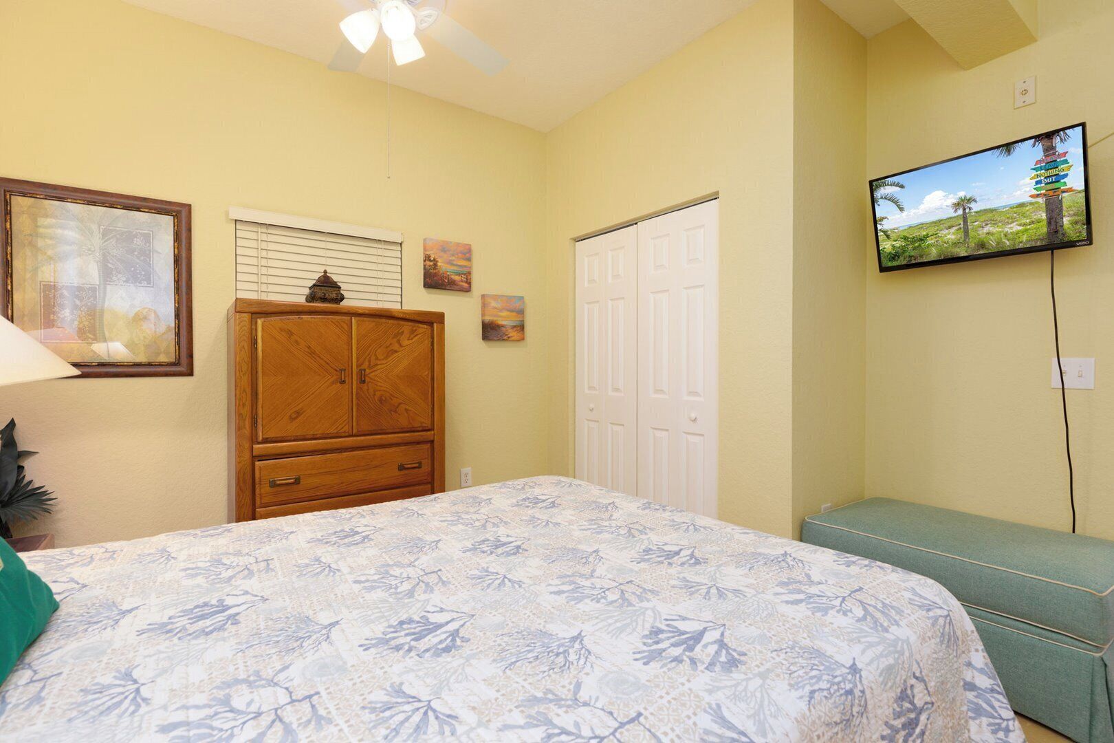 2 dormitorios, tabla de planchar con plancha, wifi gratis y ropa de cama