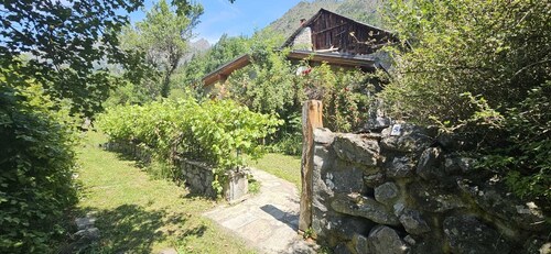 Serene 2-bedroom chalet in Valjouffrey with stunning mountain views