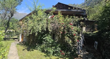 Serene 2-bedroom chalet in Valjouffrey with stunning mountain views
