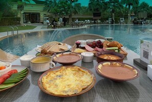 Petit déjeuner préparé sur commande servi tous les jours en supplément