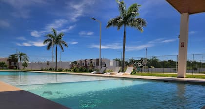 Hause Beautiful Private Residencial Nueva San Miguel AC, WIFI