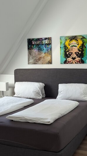 1 Schlafzimmer, Schreibtisch, Reisekinderbett, kostenloses WLAN