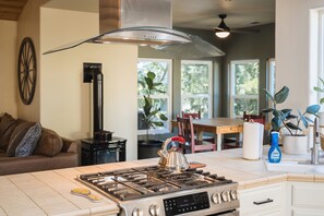 Interior - Downtown Retreat w/ Hot Tub and Fire Pit! (Templeton)