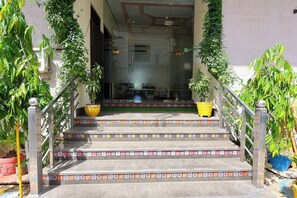 Property entrance - Sia Taj Hotel nearest Taj Mahal Agra (Agra)
