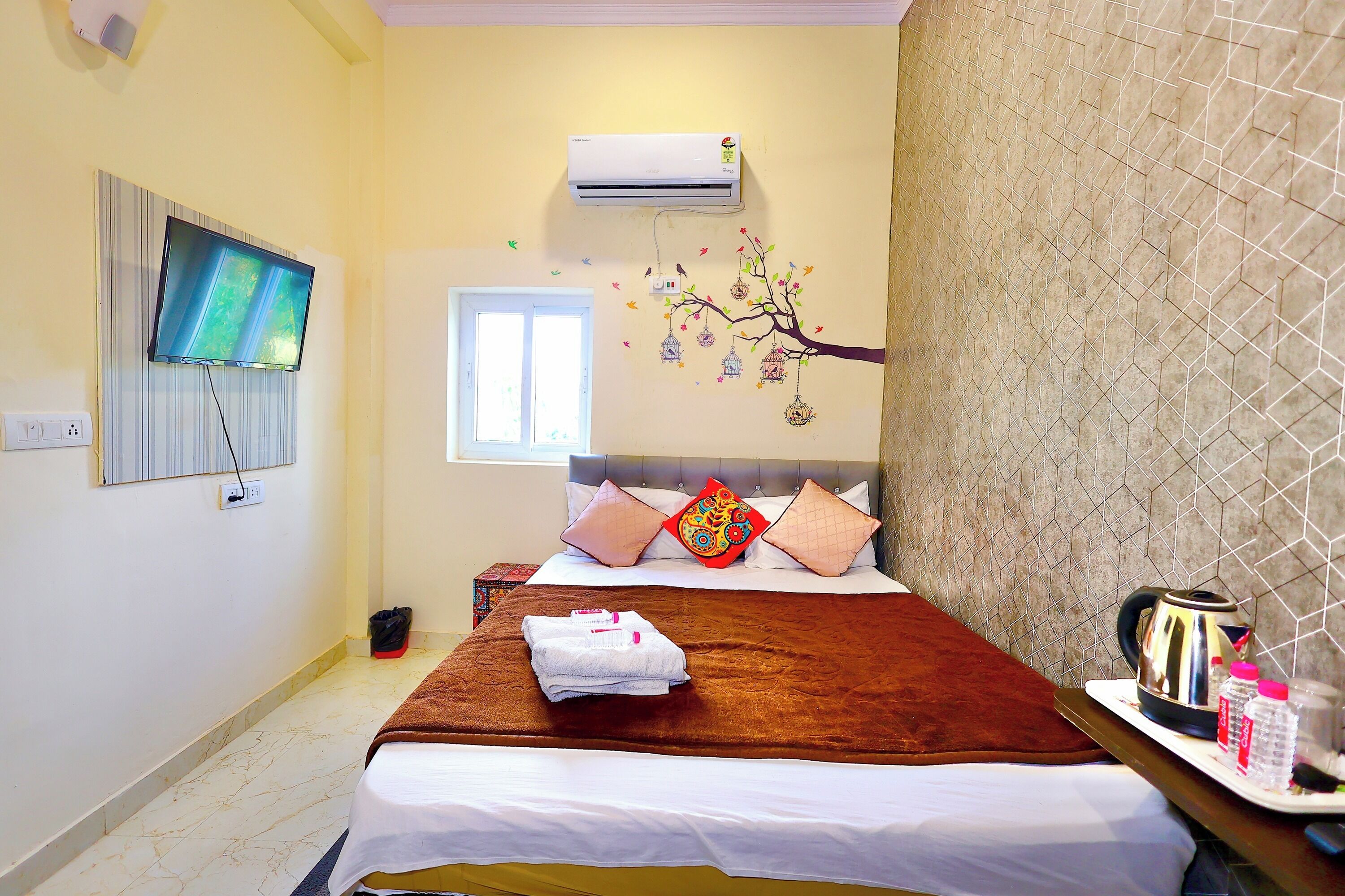 Photo - Sia Taj Hotel nearest Taj Mahal Agra