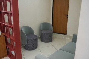 Escritorio y wifi gratis