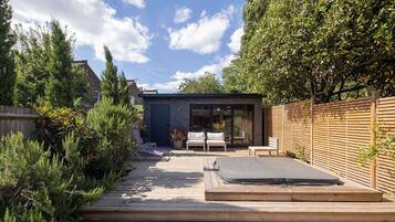 House | 3 bedrooms, Internet