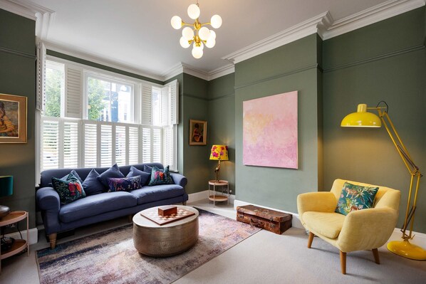 Hus | 4 sovrum och internet