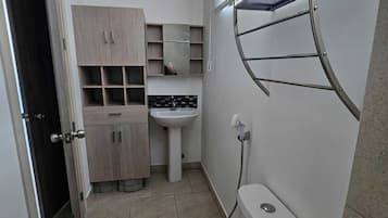 Shower, towels, soap, shampoo