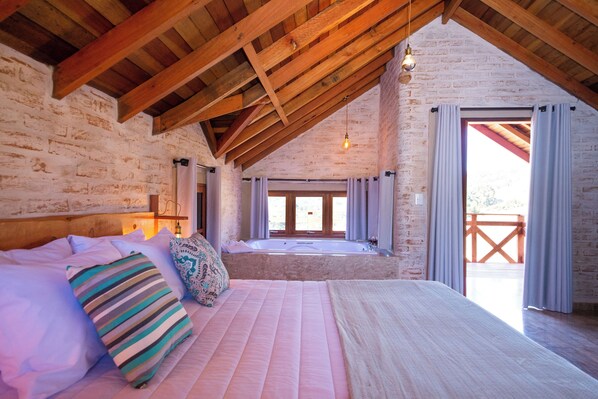 Chalé III com hidromassagem e vista para as montanhas | Free WiFi - Pousada Alpes da Mantiqueira (Camanducaia)