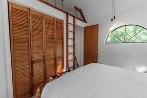 3 dormitorios, tabla de planchar con plancha, wifi gratis y ropa de cama