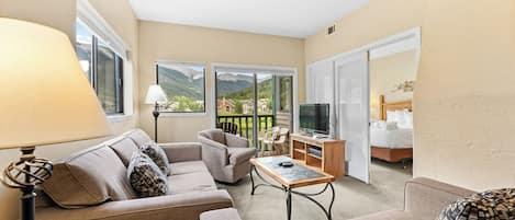 Condo (1 Bedroom) | Servicio de la propiedad