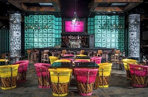 Bar (en la propiedad)