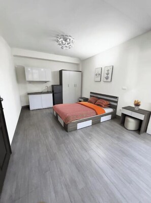 1 bedroom, WiFi, bed sheets
