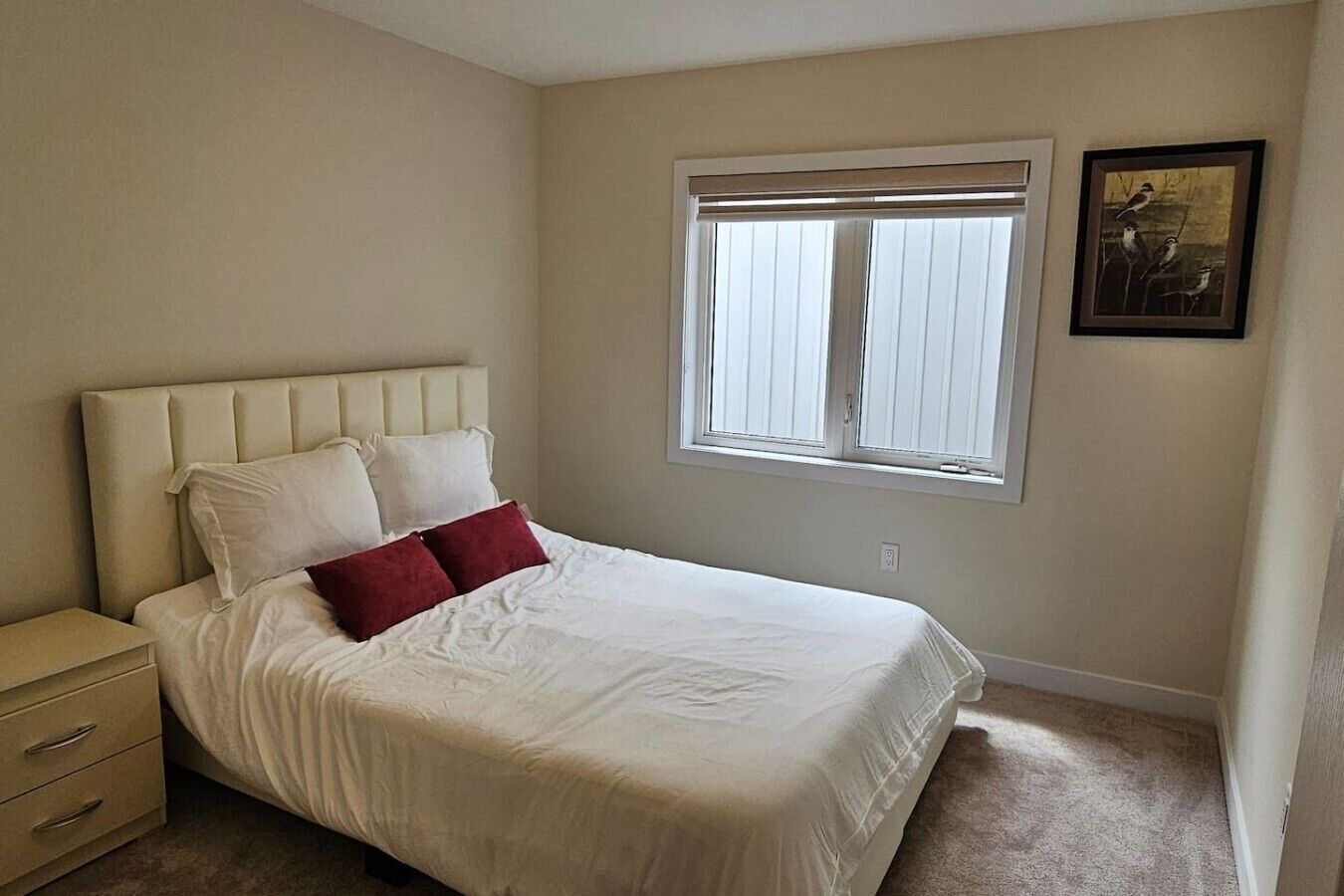 4 bedrooms, desk, iron/ironing board, travel crib