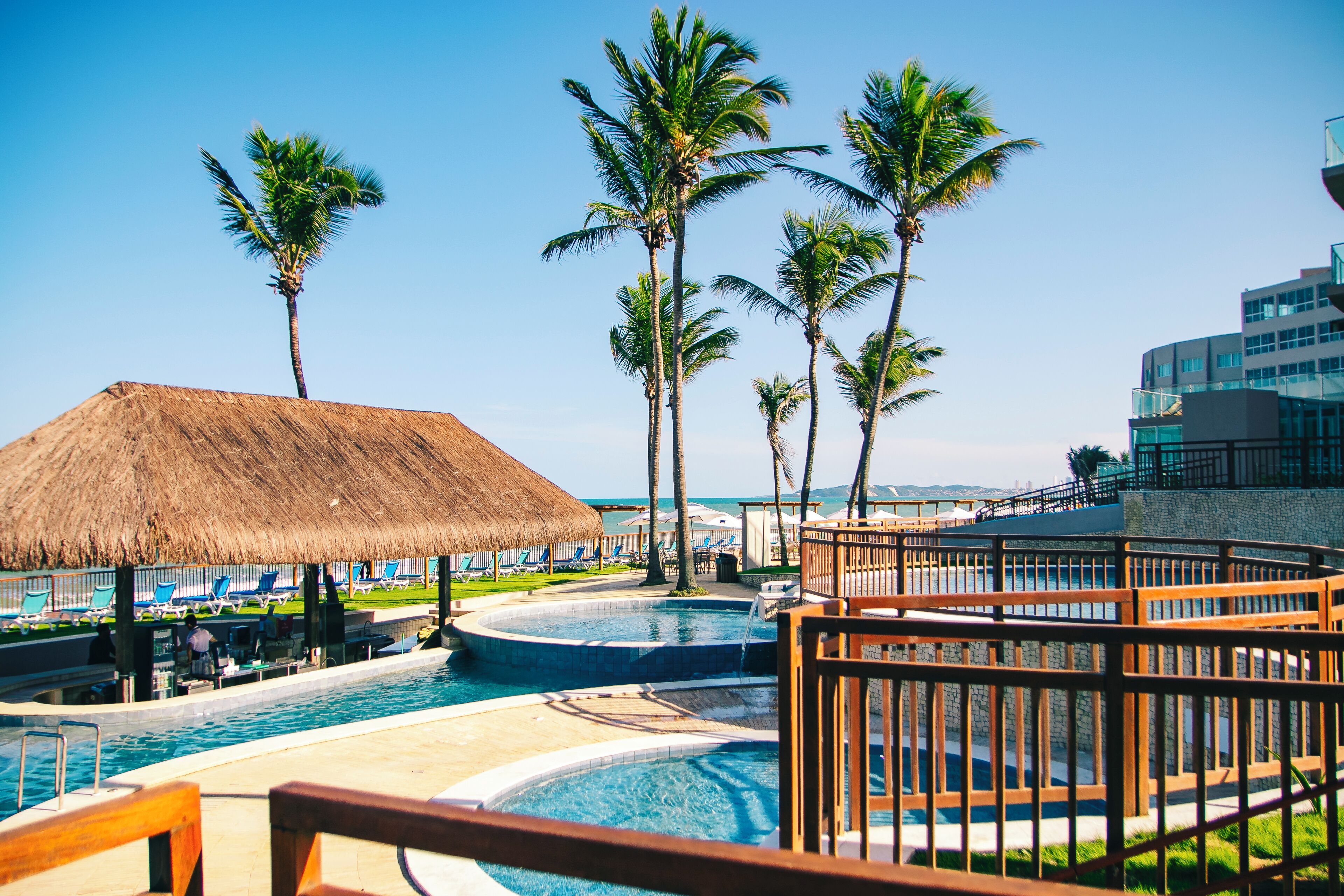 9 piscinas al aire libre, cabañas de piscina gratuitas, sombrillas
