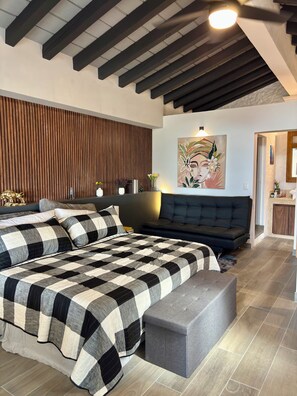 1 bedroom, in-room safe, desk, iron/ironing board