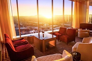 Interior - Two King Room at a 4.5⭐️ Hotel (Las Vegas)