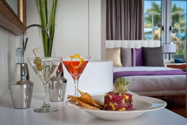 2 bedrooms, iron/ironing board, travel cot, WiFi