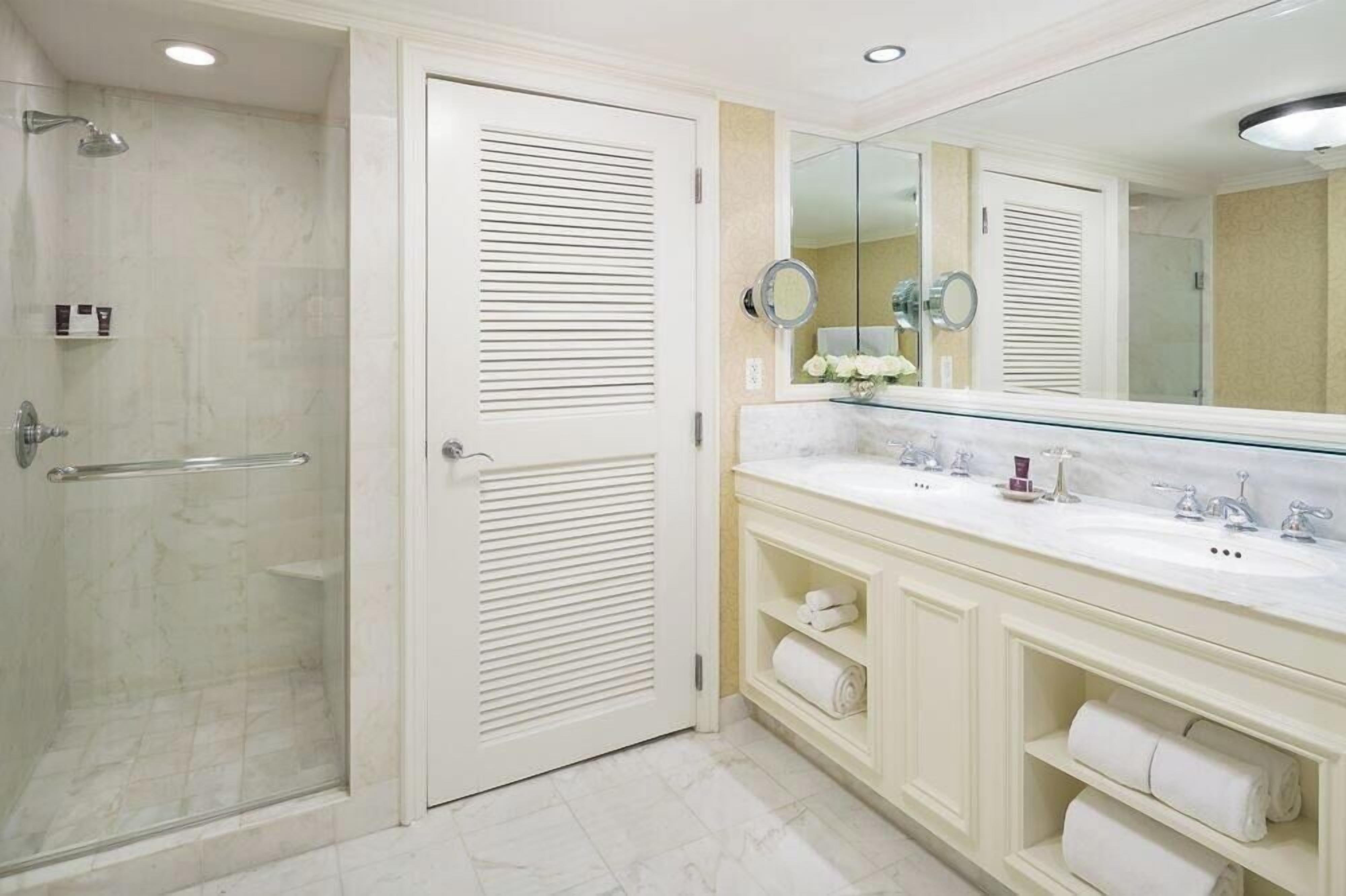 Hair dryer, towels