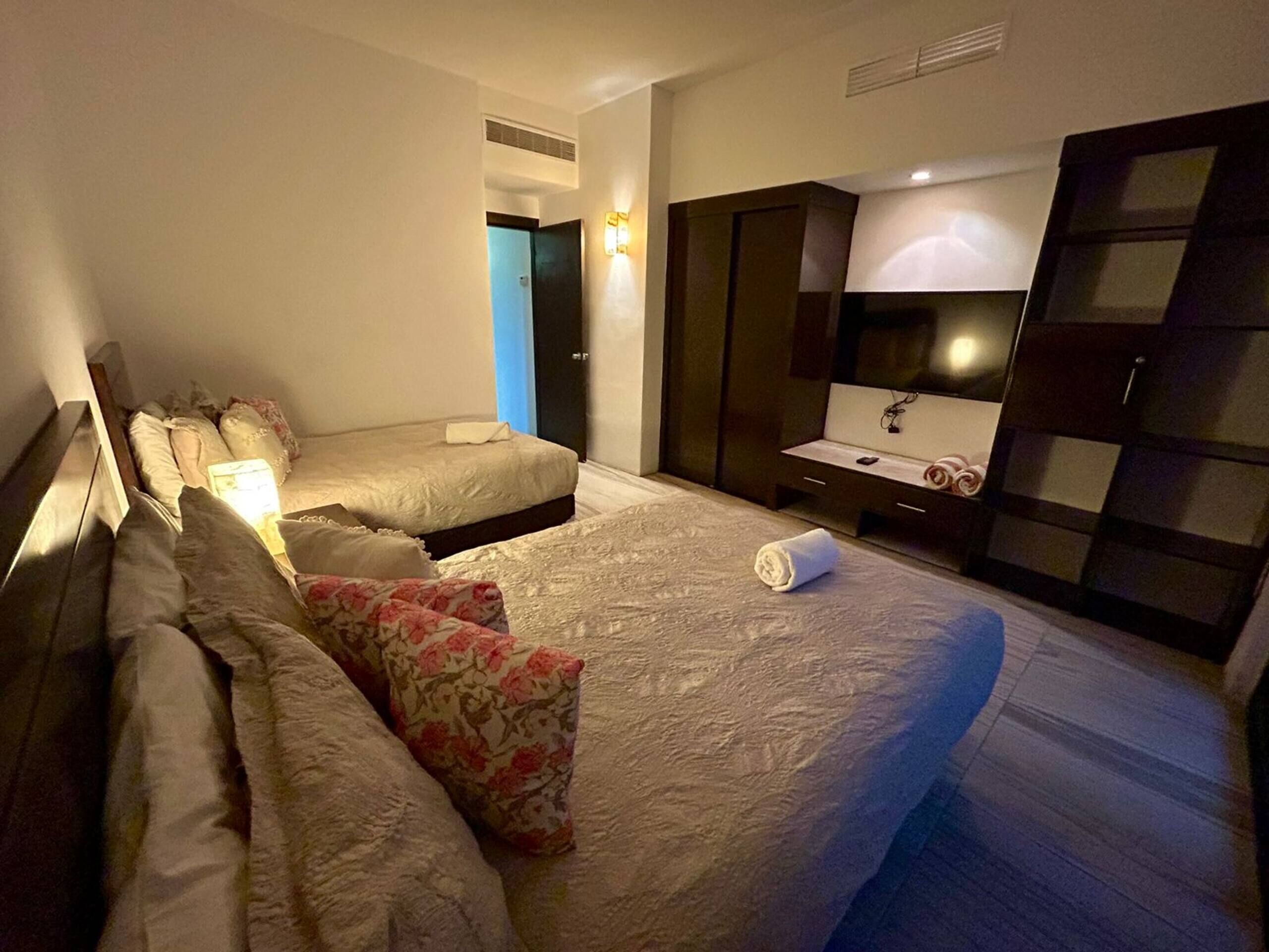 Panoraamahuoneisto | Silitysrauta/-lauta, ilmainen Wi-Fi