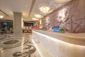 Lobby - Vienna International Hotel (Tianjin Fifth Avenue Binjiang Road Pedestrian Street Bran (Tianjin)