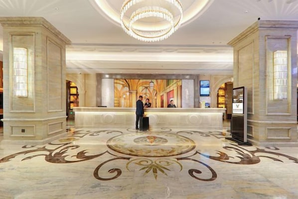 Interior - Vienna International Hotel (Tianjin Fifth Avenue Binjiang Road Pedestrian Street Bran (Tianjin)