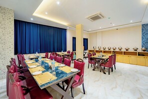 Restaurant - Aceotel Premier Vijay Nagar (Indore)