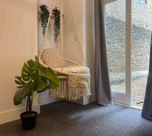 Interior - One bedroom apt in Maida vale (London)