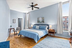 2 bedrooms, desk, iron/ironing board, WiFi