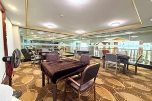Unclassified image, 2 of 54, button - Huquan Bund Hotel (Mile)