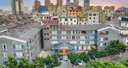 Huquan Bund Hotel