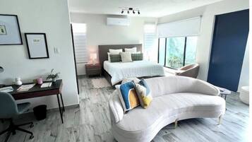 1 habitación, escritorio, tabla de planchar con plancha y wifi gratis