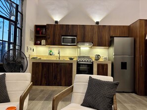 Fridge, microwave, oven, stovetop - Newly renovated 1 bedroom, Sleeps 2-4, Unit A (Puerto Vallarta)