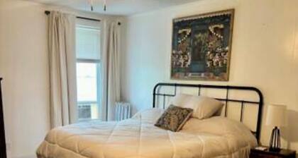 Cozy 1-bedroom apartment in Village of Dannemora with WiFi, AC
