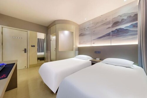 Yiju Hotel (Wenzhou Xinyi Medical Branch)
