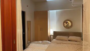 1 soverom, strykejern/-brett, wi-fi (inkludert) og sengetøy