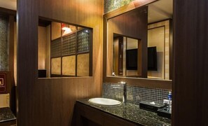 Bathroom - Aura Tourist Hotel (Ansan)