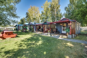 Exterior - Riverfront Resort Cabin ~ 21 Mi to Crater Lake NP! (Chiloquin)