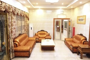 Unclassified image, 4 of 8, button - Baile Hotel (Enping)