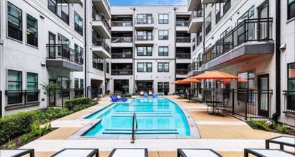 Chic 2-bedroom apartment with fitness room, WiFi in fabulous Marina del Rey