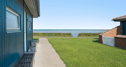Amazing apartment in Bogense with WiFi