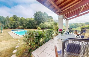 Pool - Beautiful home in Ecuras (Ecuras)