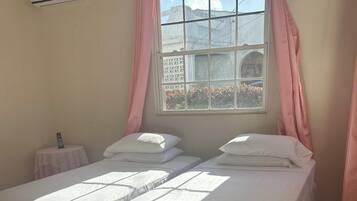 1 bedroom, in-room safe, iron/ironing board, WiFi